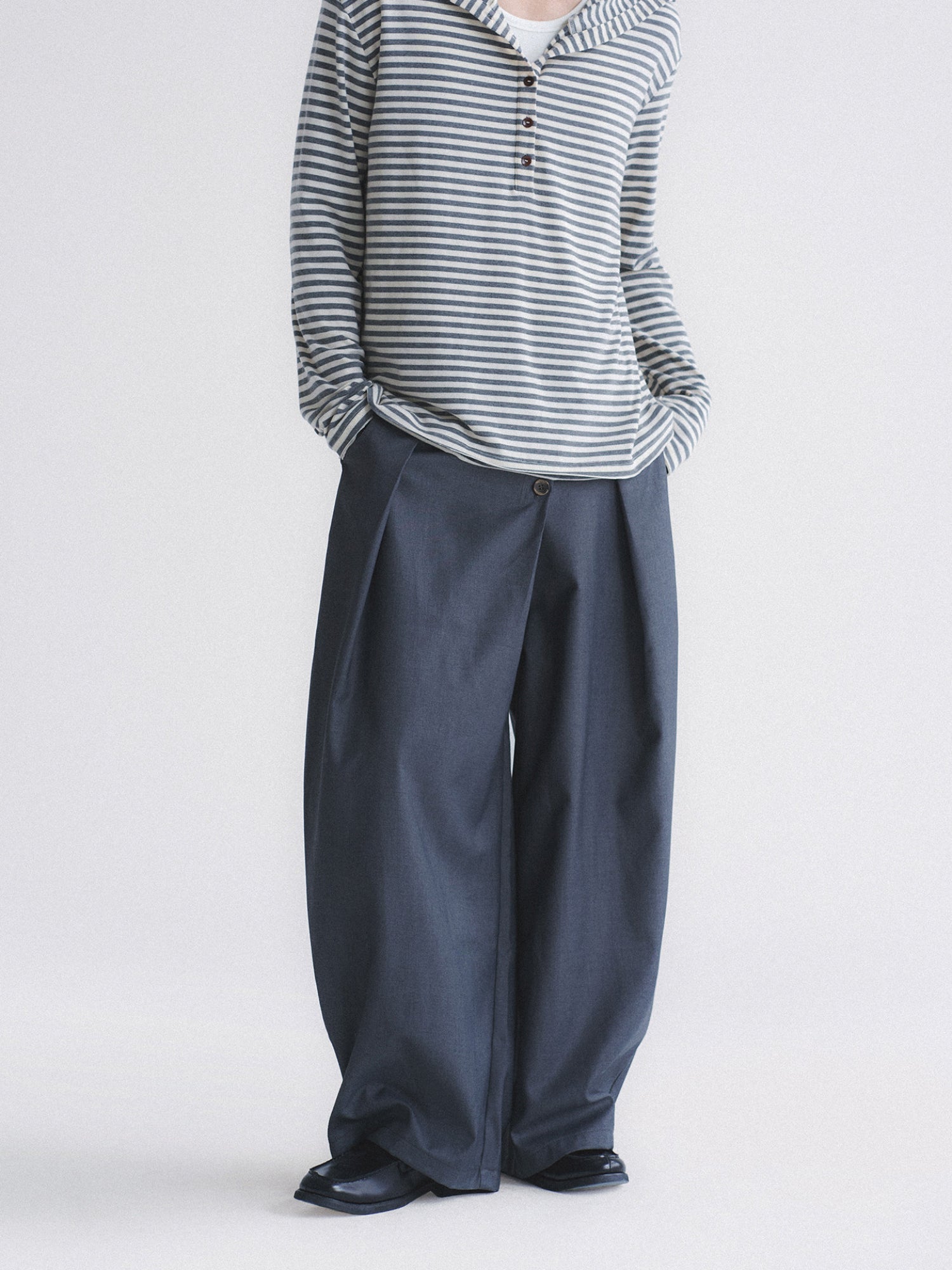 Thread | Asymmetric Pleat Wide-Leg Trousers