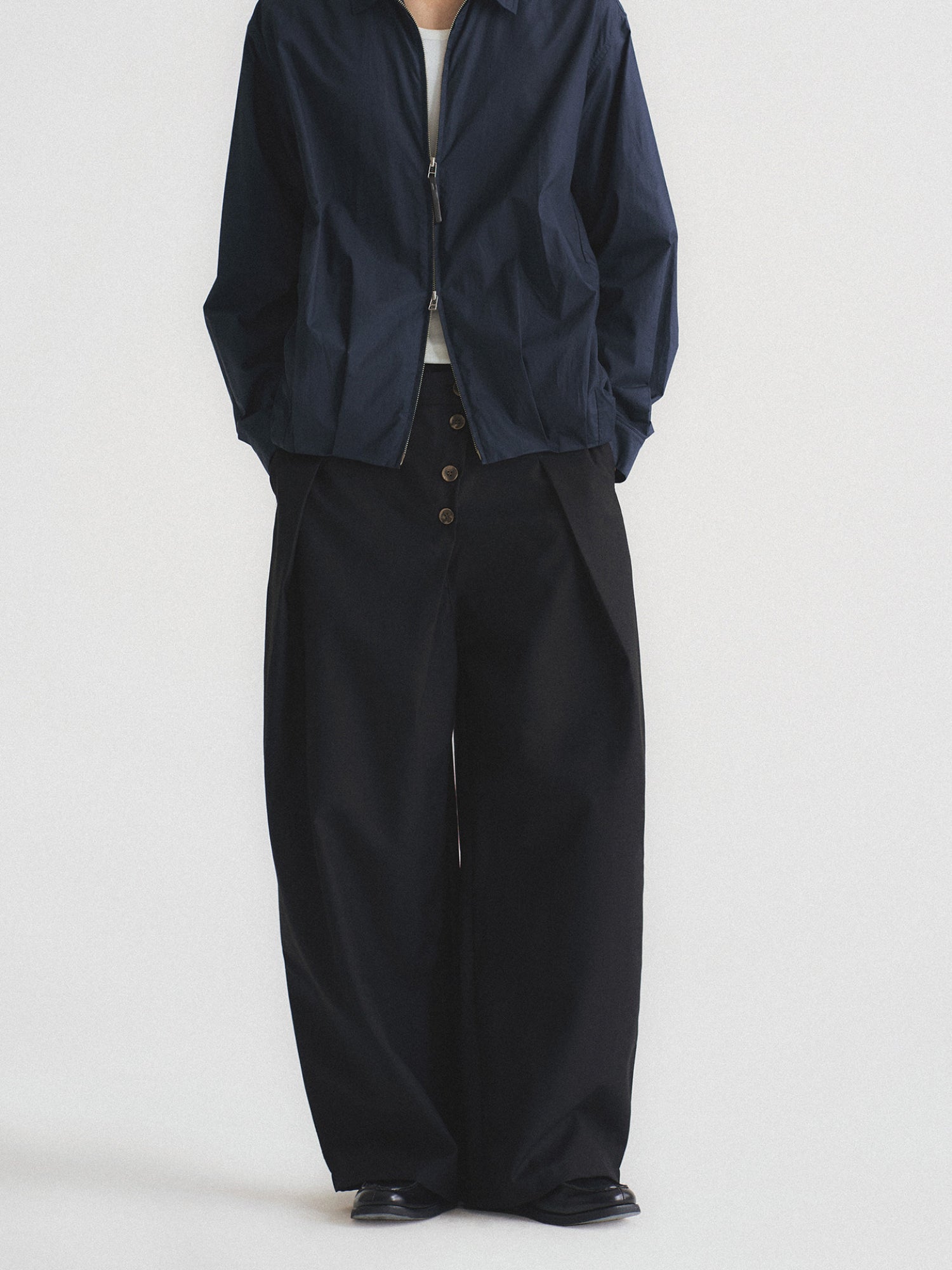 Thread | Asymmetric Pleat Wide-Leg Trousers