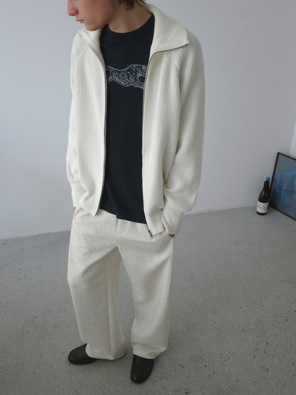 Curved Leg Relaxed Sweatpants
