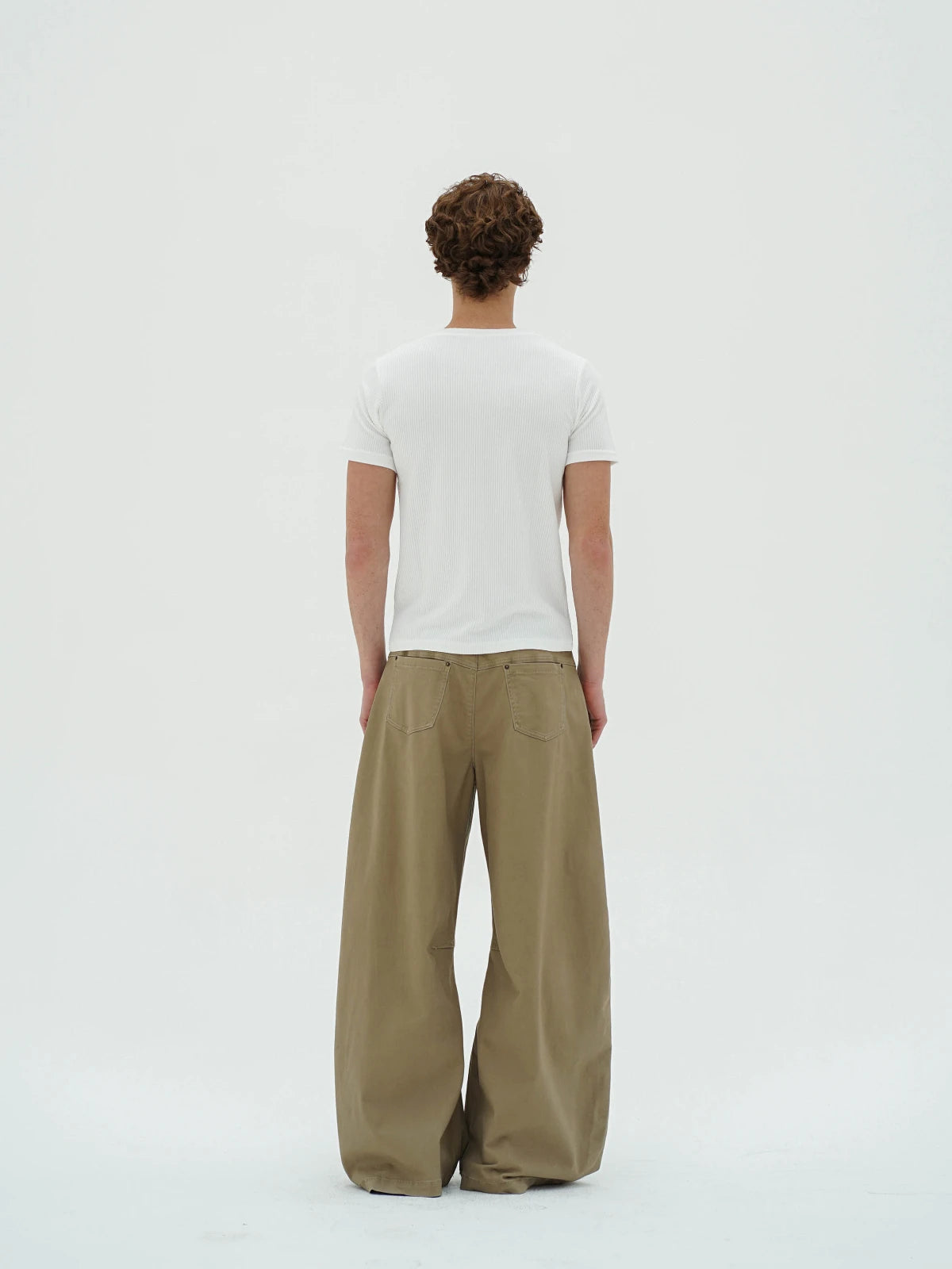 Knot | Indigo Curved Jeans
