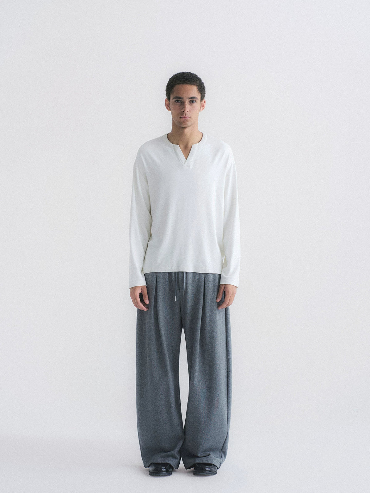 Double Pleated Wide Leg Sweatpants