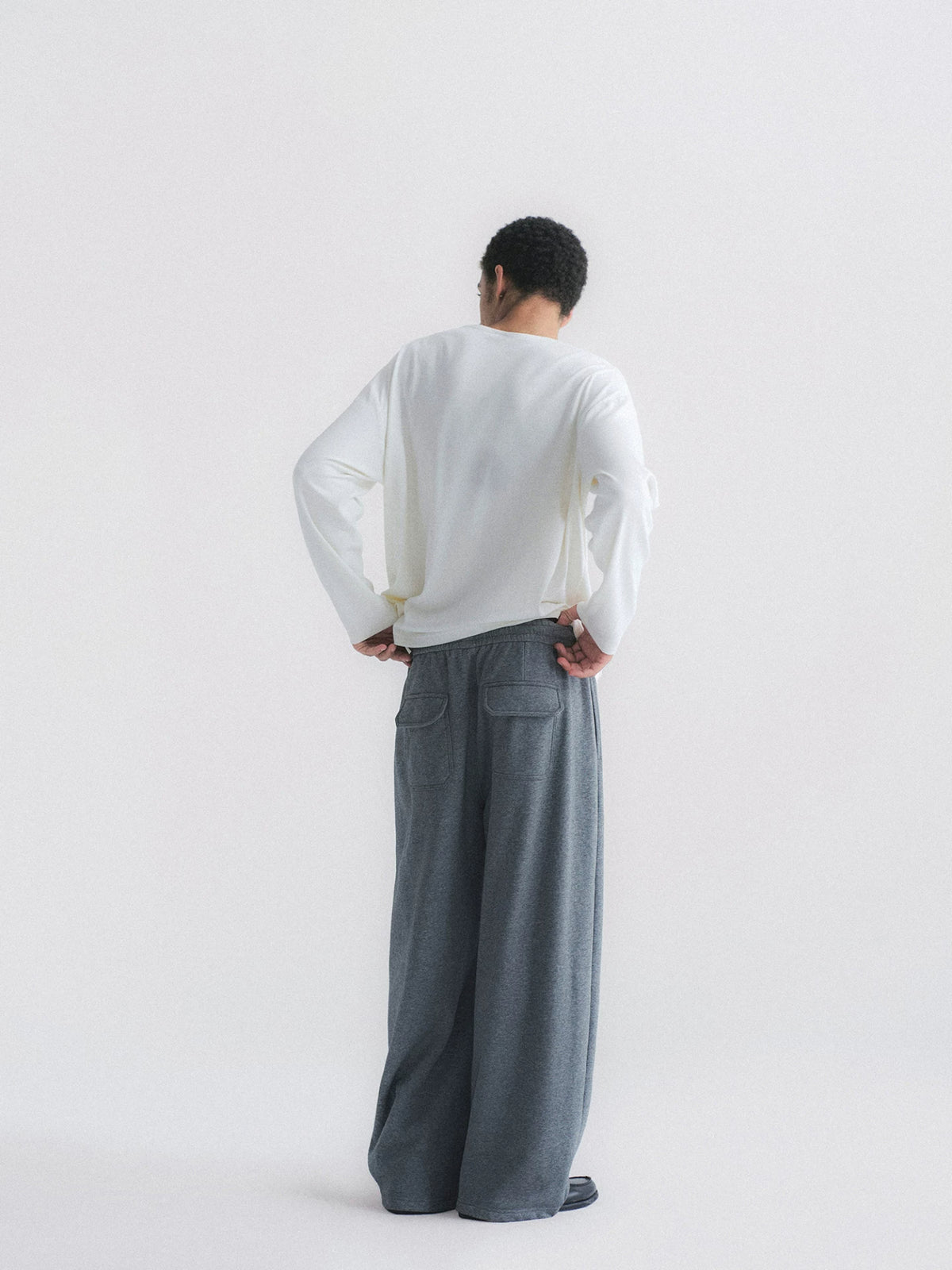 Double Pleated Wide Leg Sweatpants