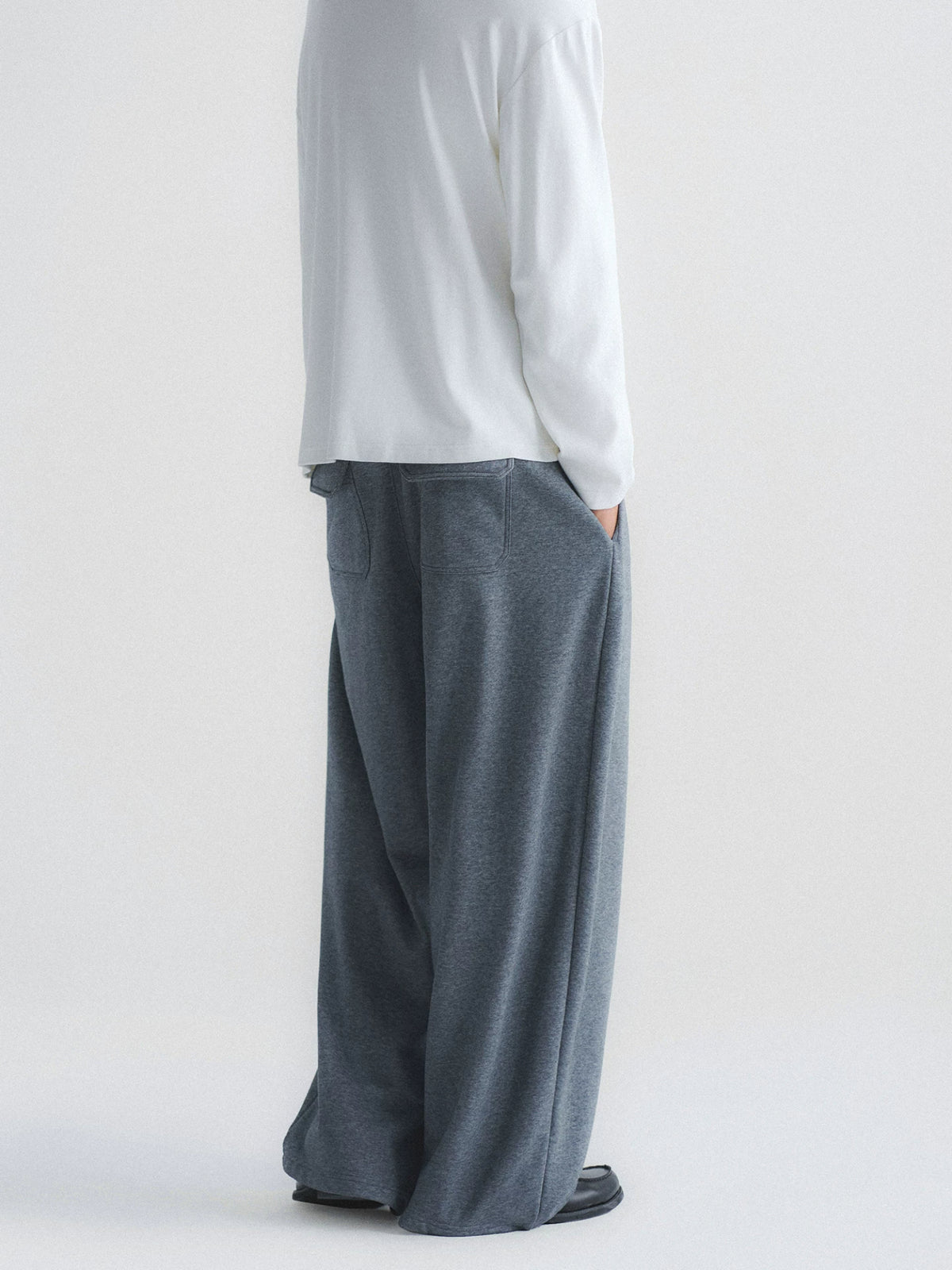 Double Pleated Wide Leg Sweatpants