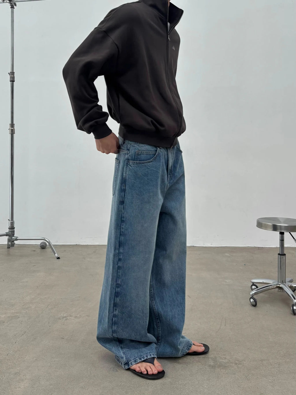 Thread | Denim Faded Indigo Baggy Jeans