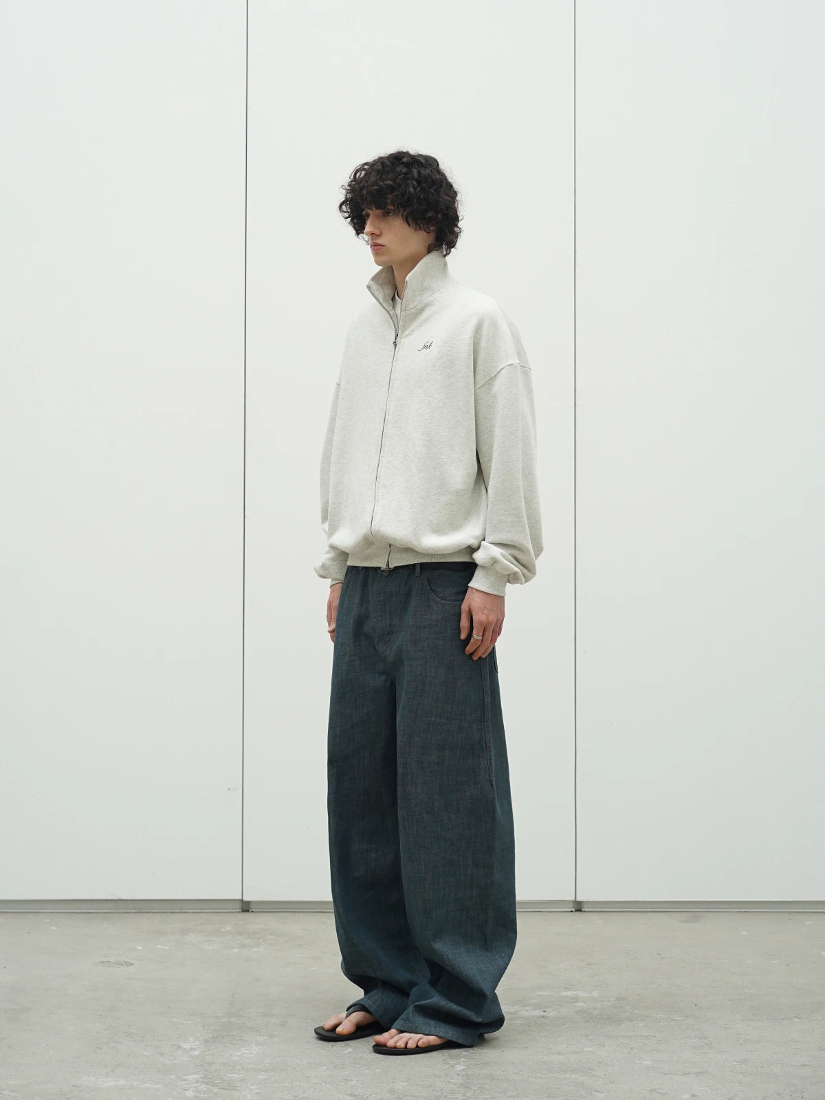 Knot | Indigo Straight Denim Jeans