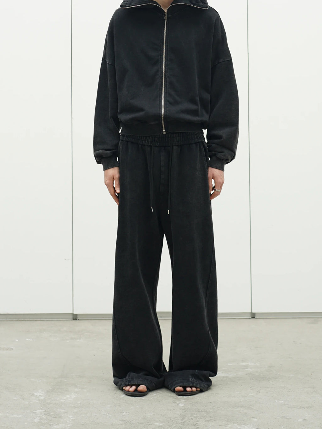 Knot | Structure Waxed Sweatpants