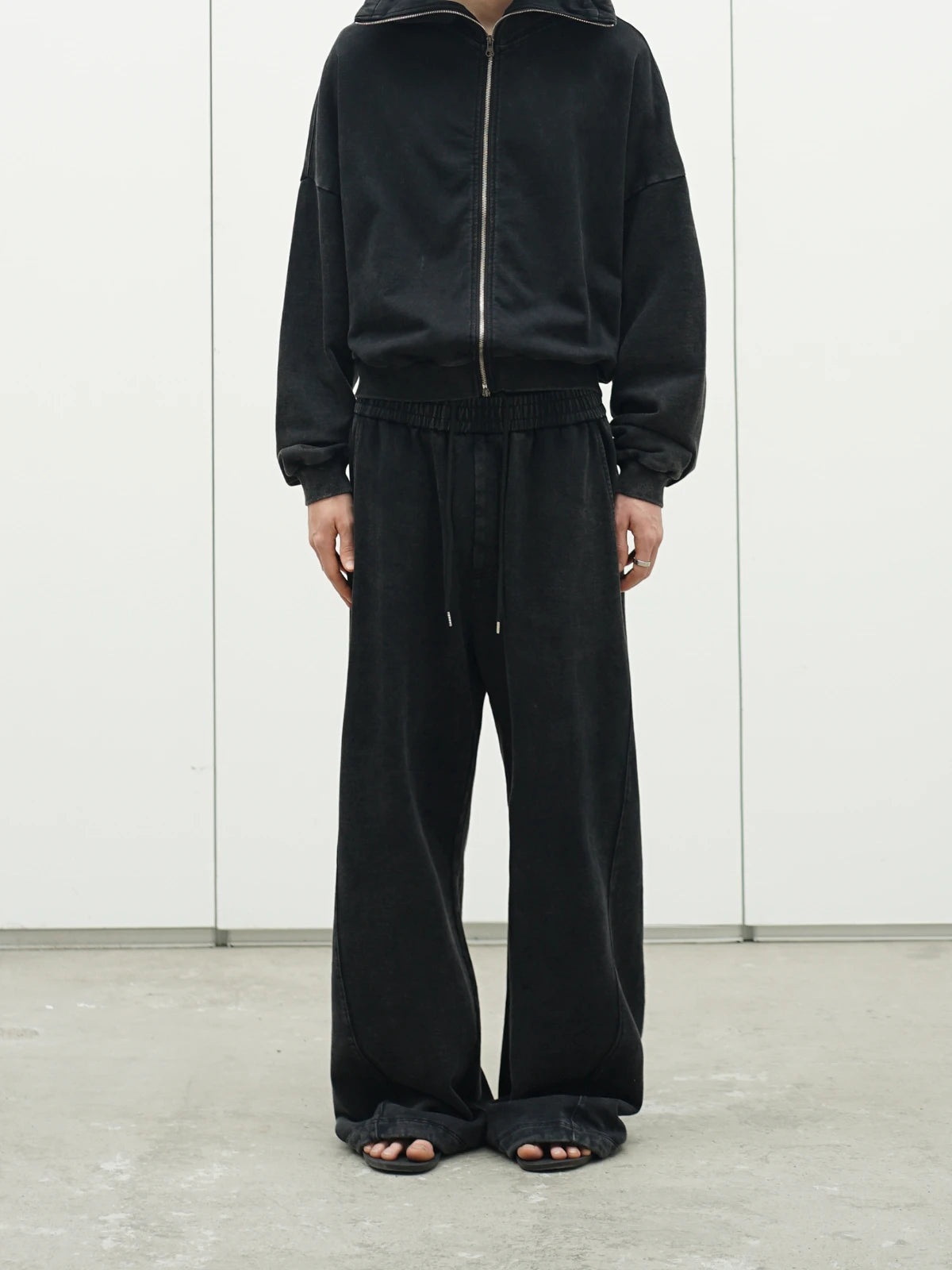Knot | Structure Waxed Sweatpants