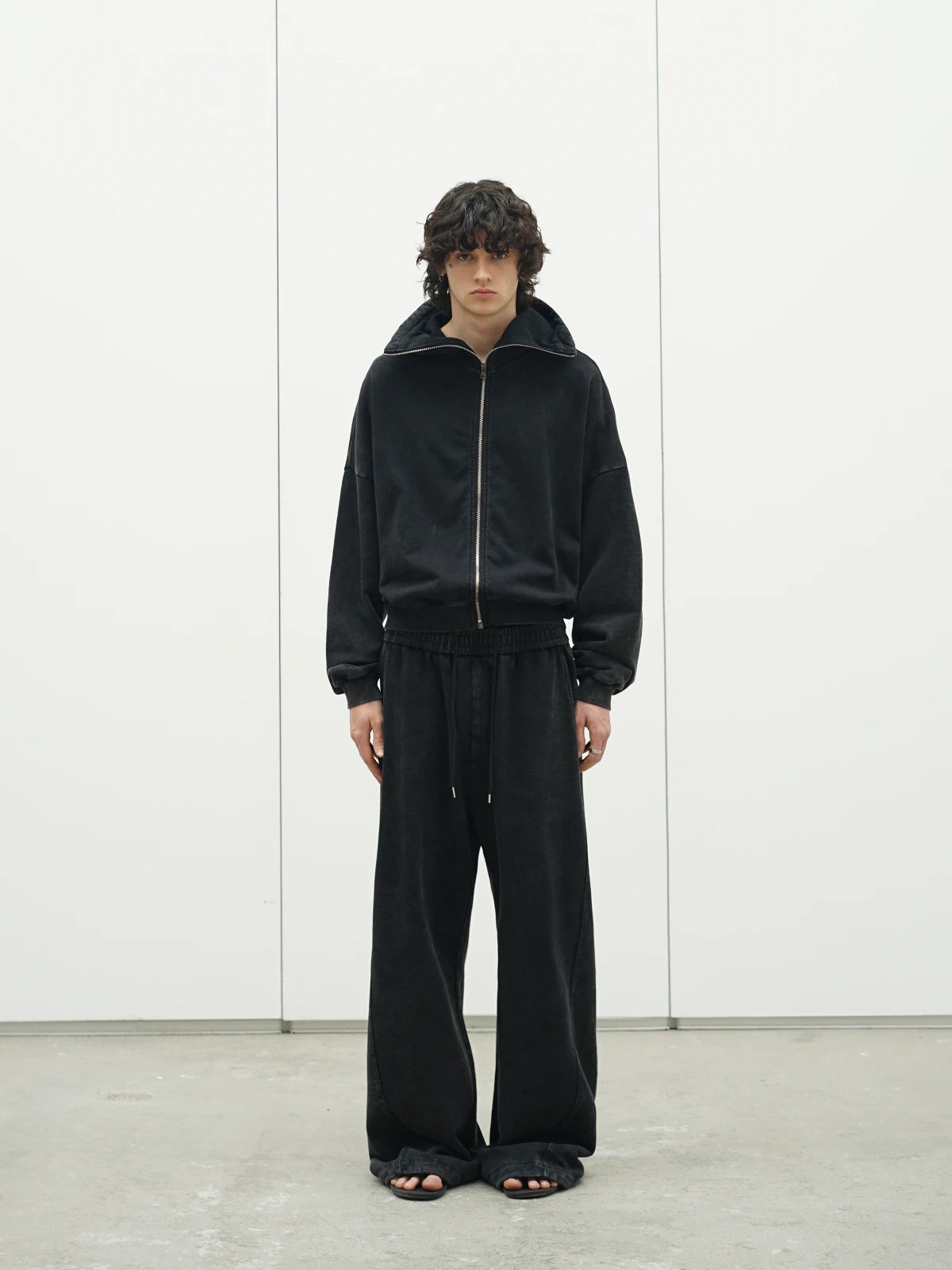 Knot | Structure Waxed Sweatpants