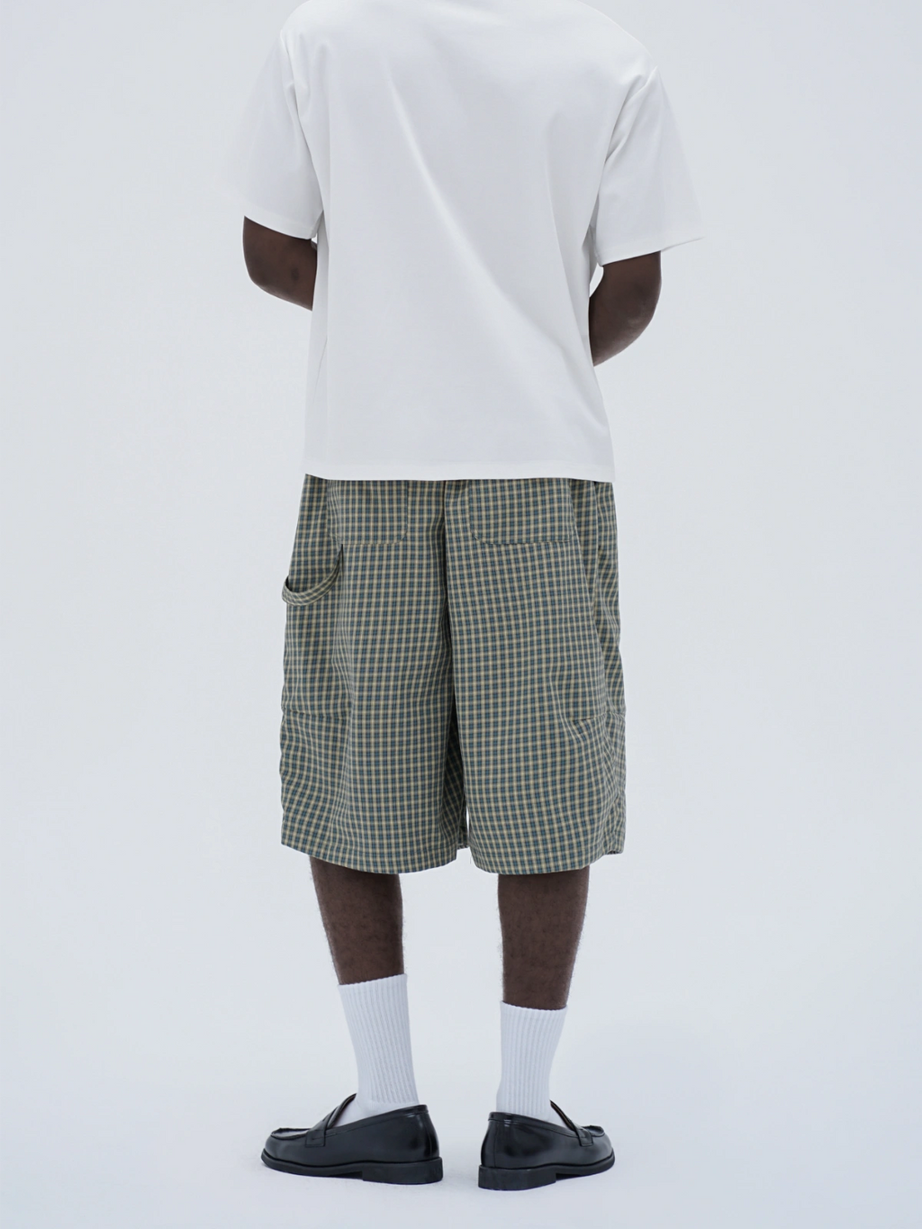 Thread | Motion Grid Shorts