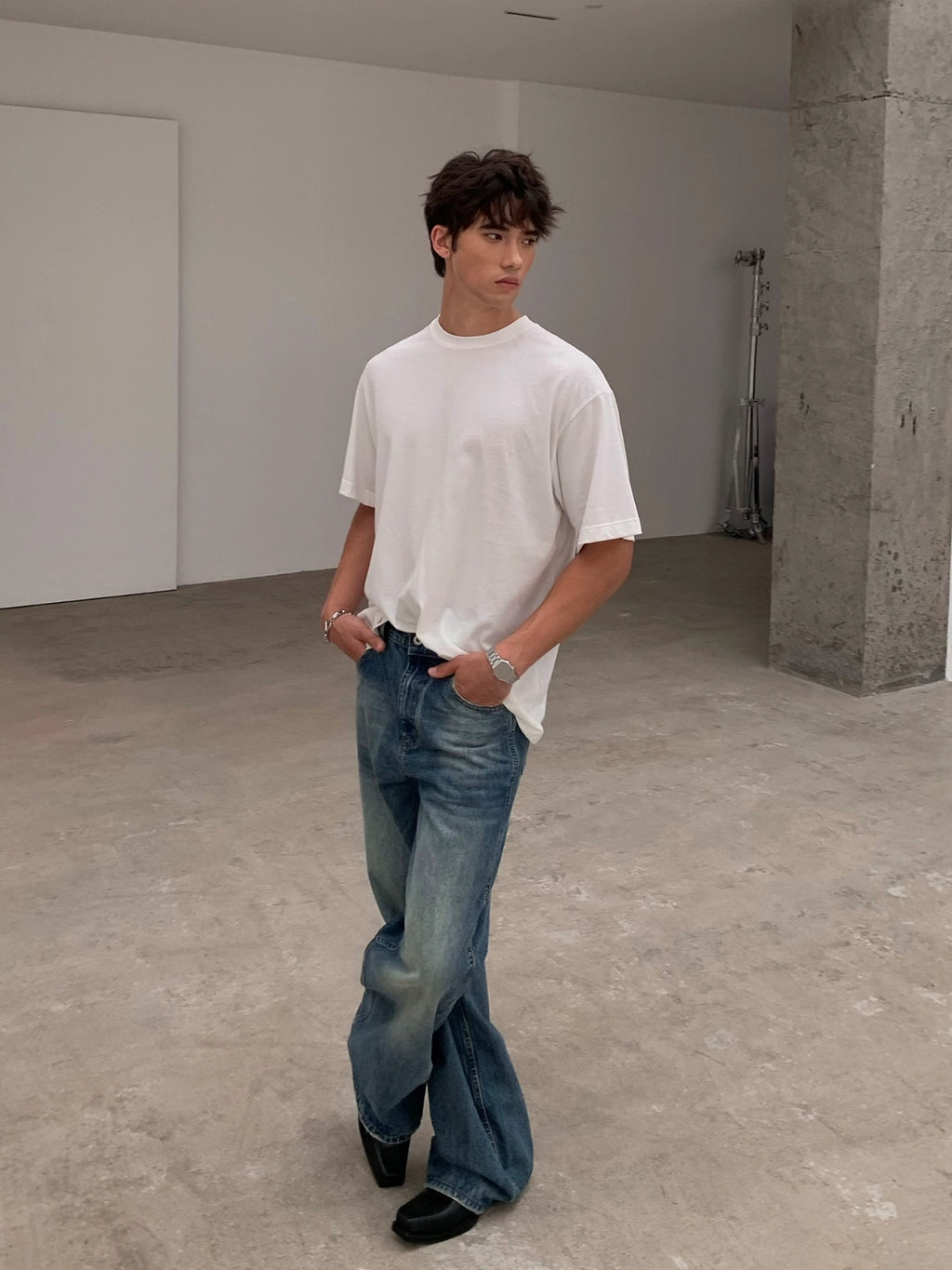 Thread | Essential Lightweight Tee