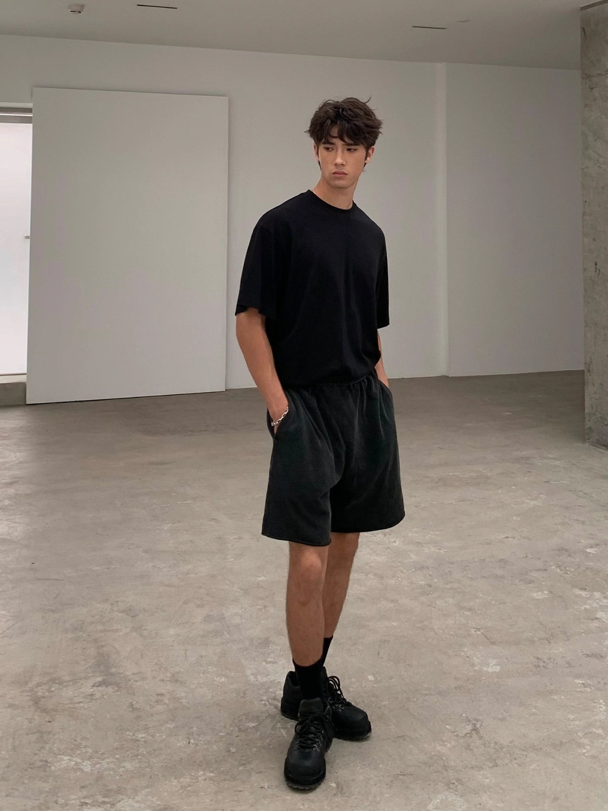 Thread | Essential Lightweight Tee