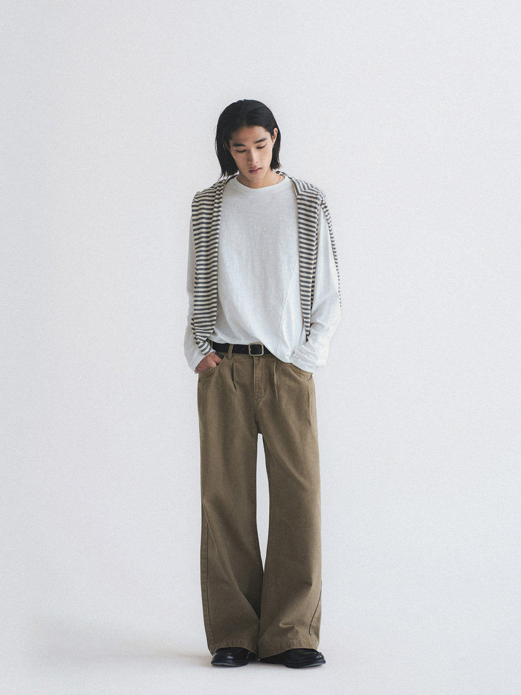 Thread | Washed Lyocell Double-Pleat Jeans