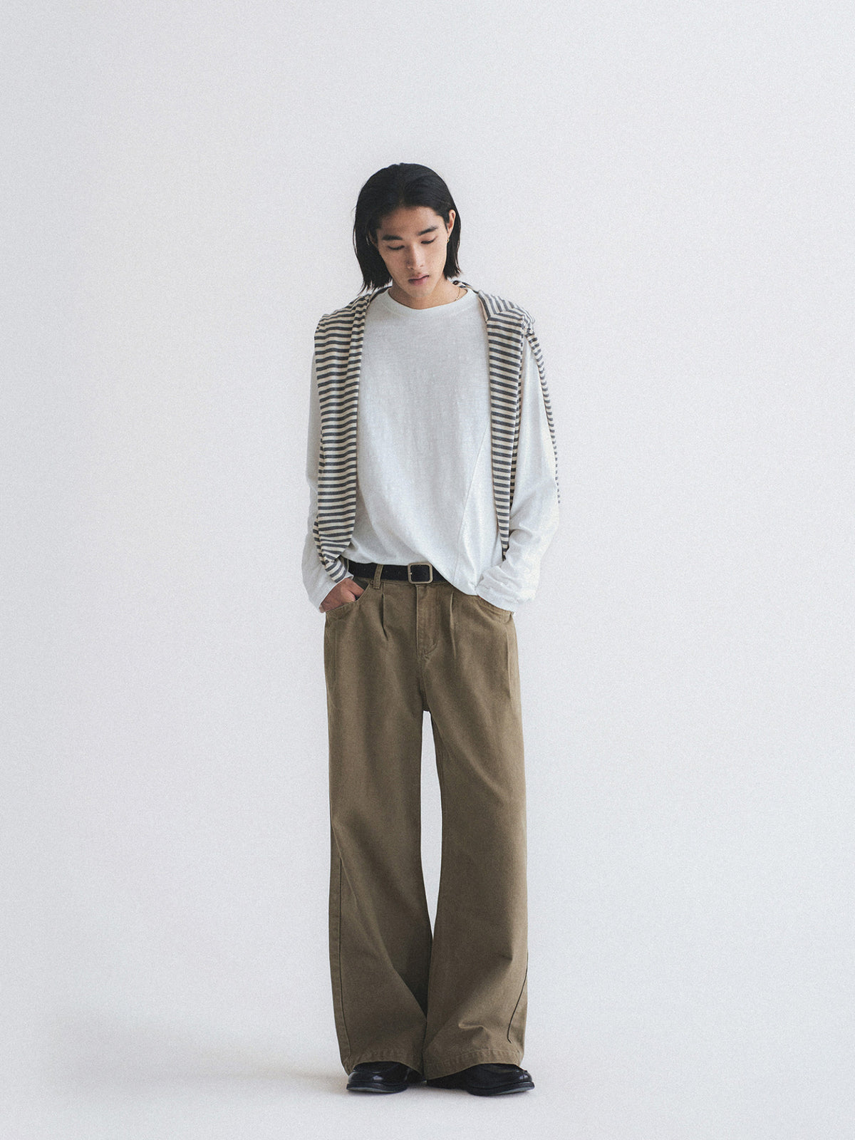 Thread | Washed Lyocell Double-Pleat Jeans