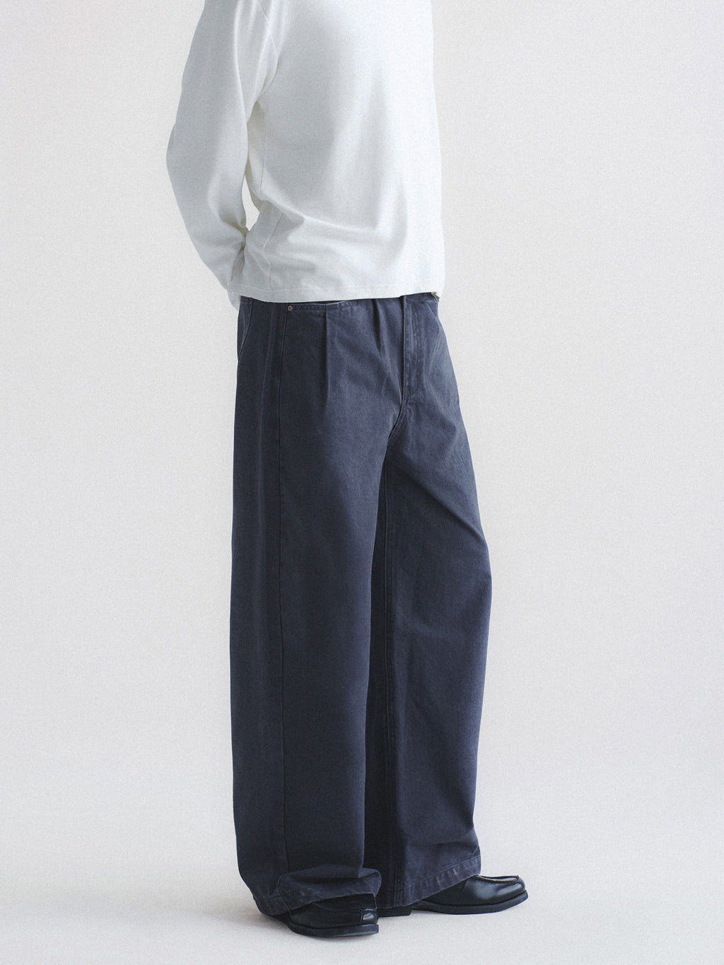 Thread | Washed Lyocell Double-Pleat Jeans