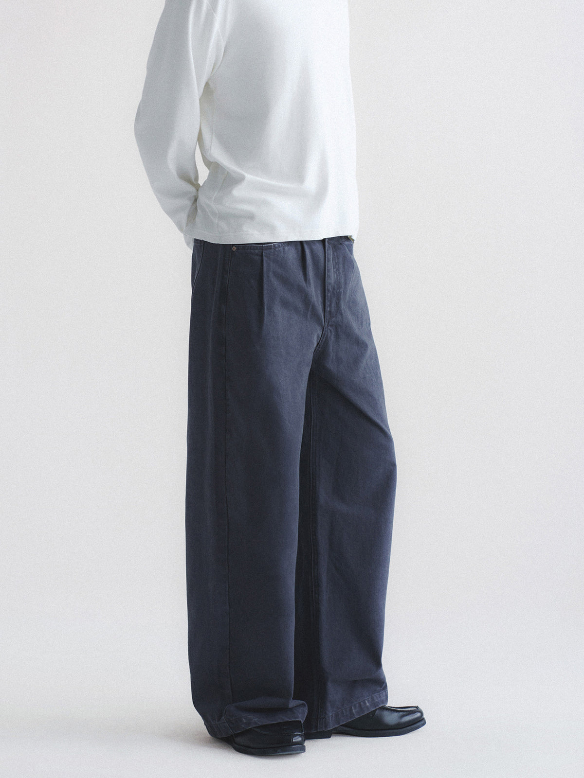 Thread | Washed Lyocell Double-Pleat Jeans