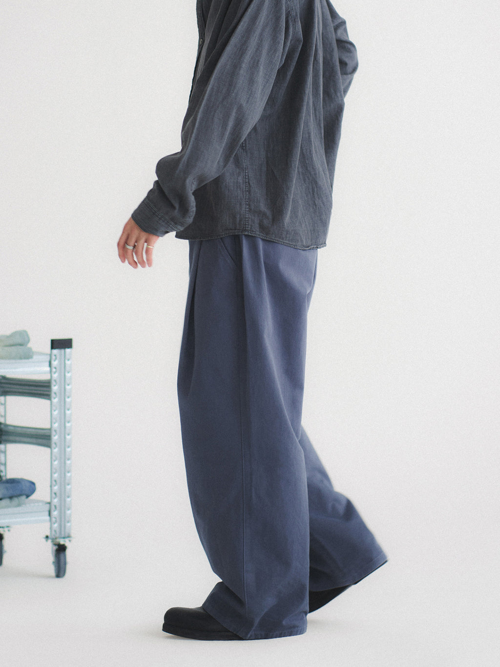 Thread | Pleated Wide-Leg Trousers