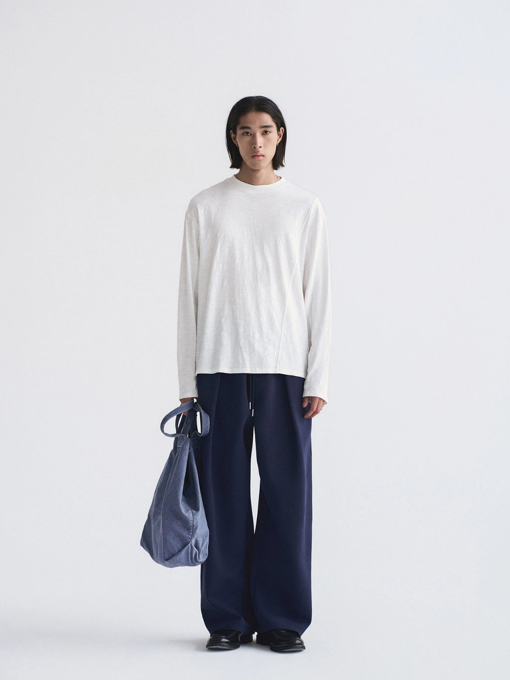 Thread | Slub Cotton Asymmetric L/S Tee