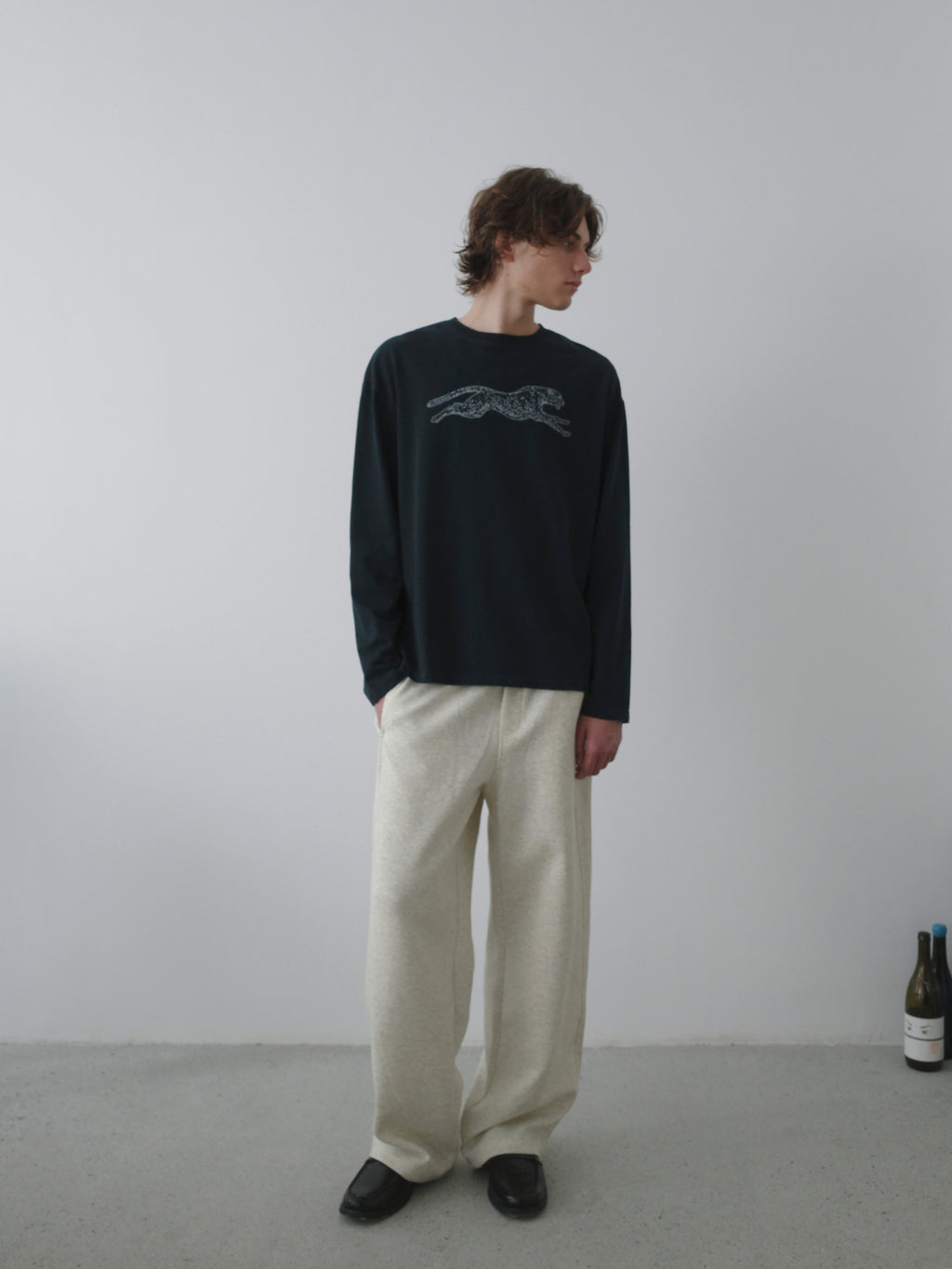 Curved Leg Relaxed Sweatpants