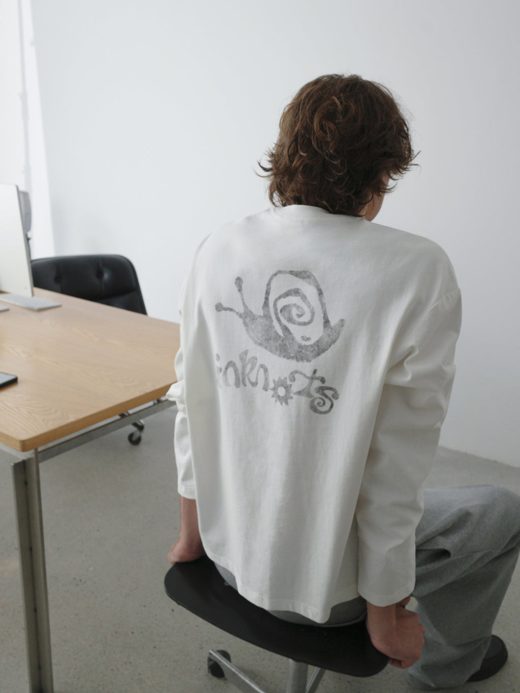 Snail Print Relaxed L/S Tee