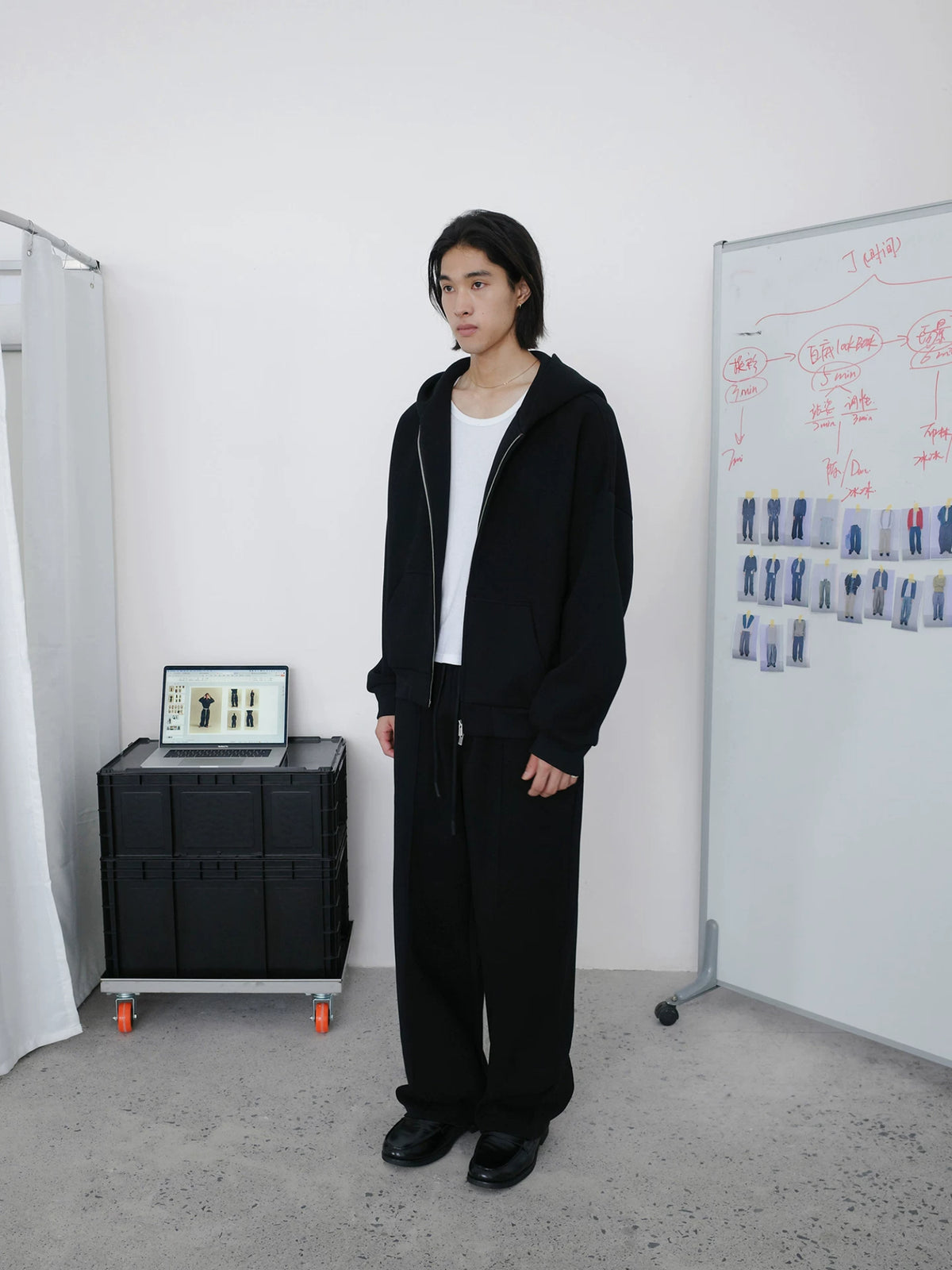 Heavyweight Cropped Zip Hoodie