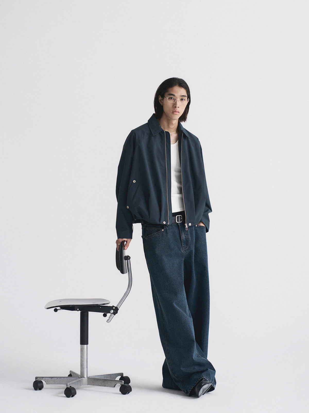 Knot | Faded Wash Straight Jeans