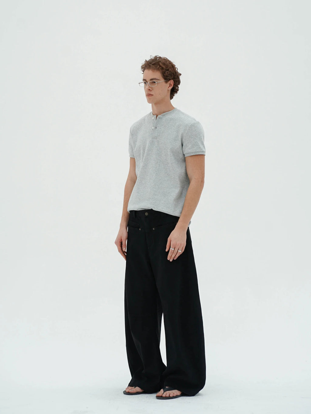 Knot | Denim Curved Jeans