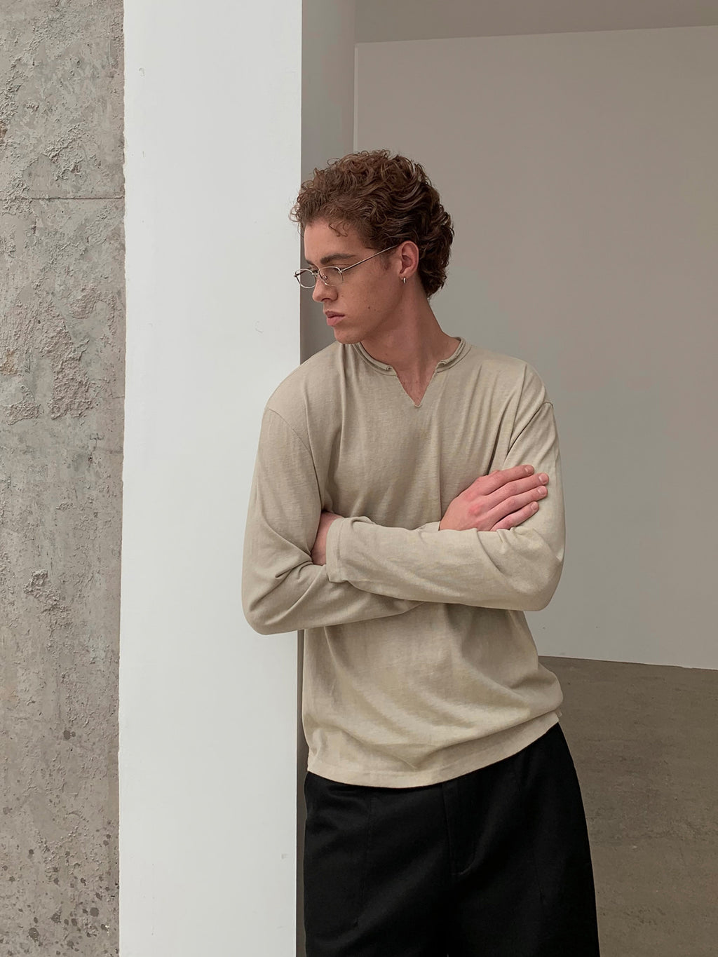 Thread | Raw Edge Relaxed V-Neck Knit