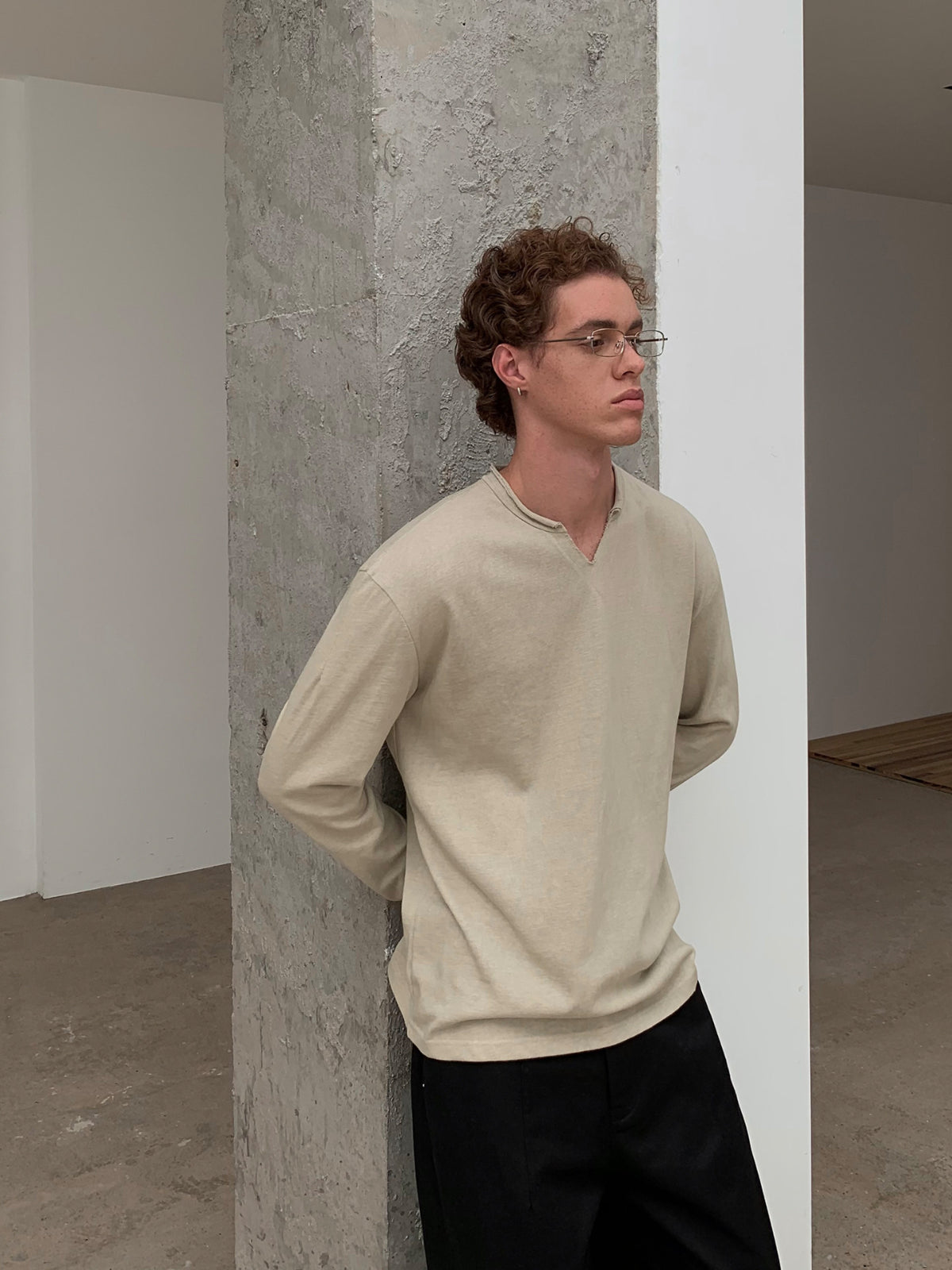 Thread | Raw Edge Relaxed V-Neck Knit