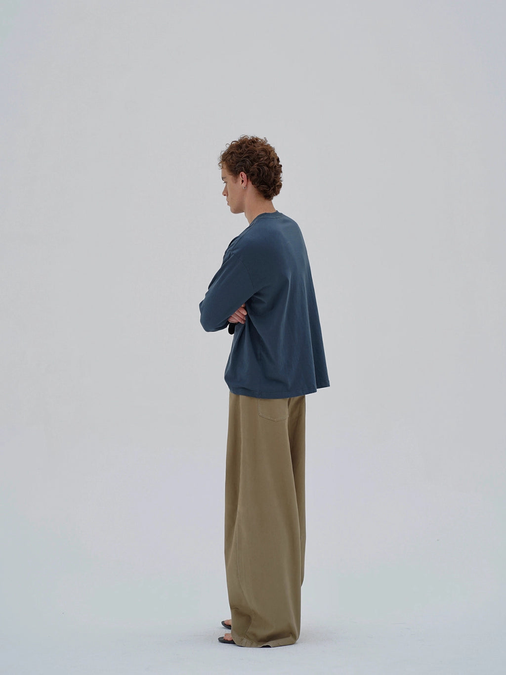 Knot | Denim Curved Jeans